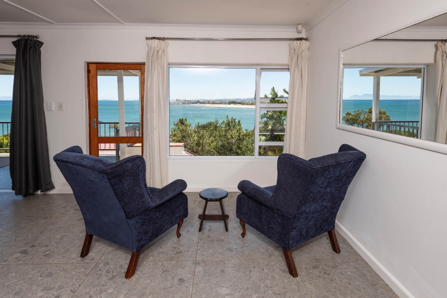 3 Bedroom Property for Sale in Gordons Bay Village Western Cape